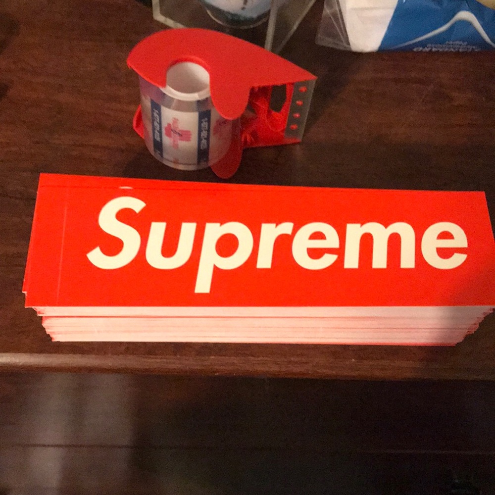 100 Supreme bogo stickers